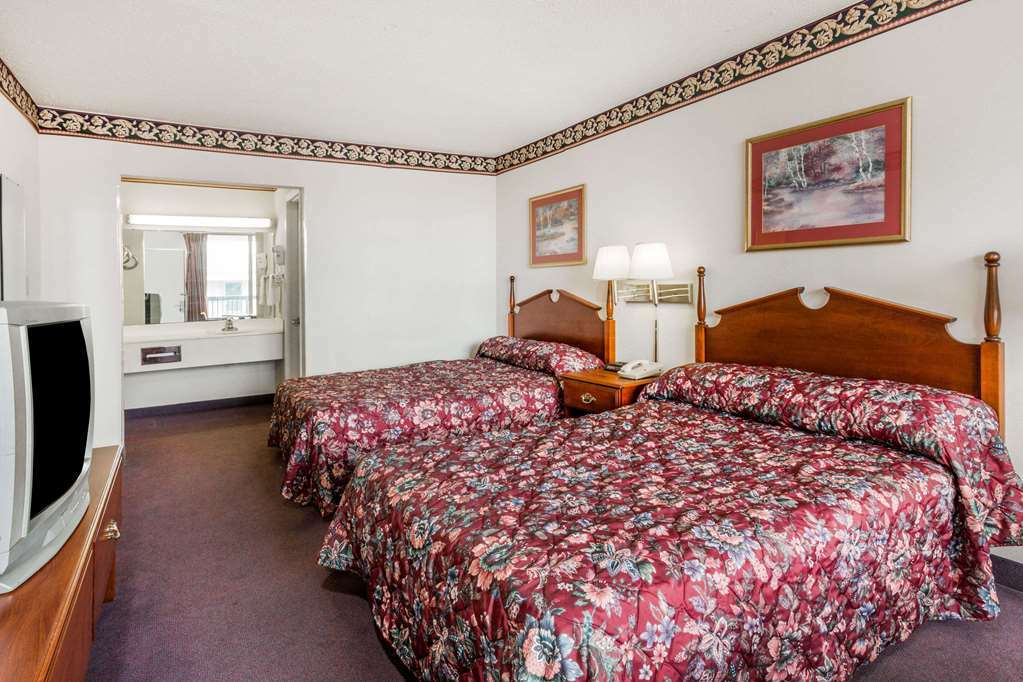 Quality Inn Verona - Staunton North Room photo